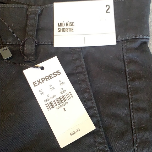 Express | mid-rise shorts NWT Size 2 - Picture 2 of 3
